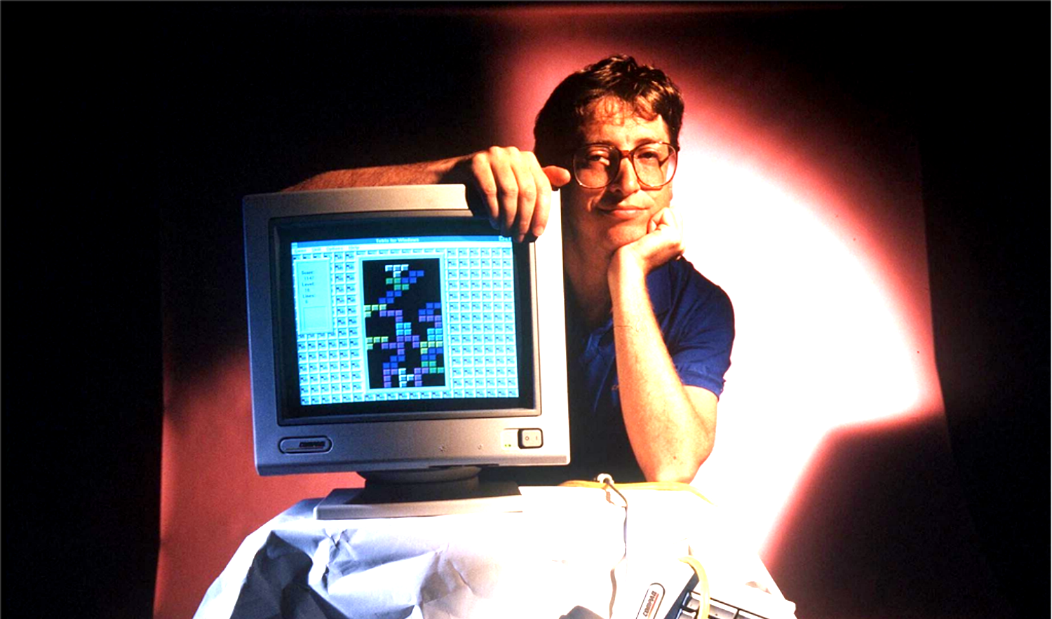 Bill Gates: Η ιδιοφυΐα που έκανε τους nerds… μάγκες