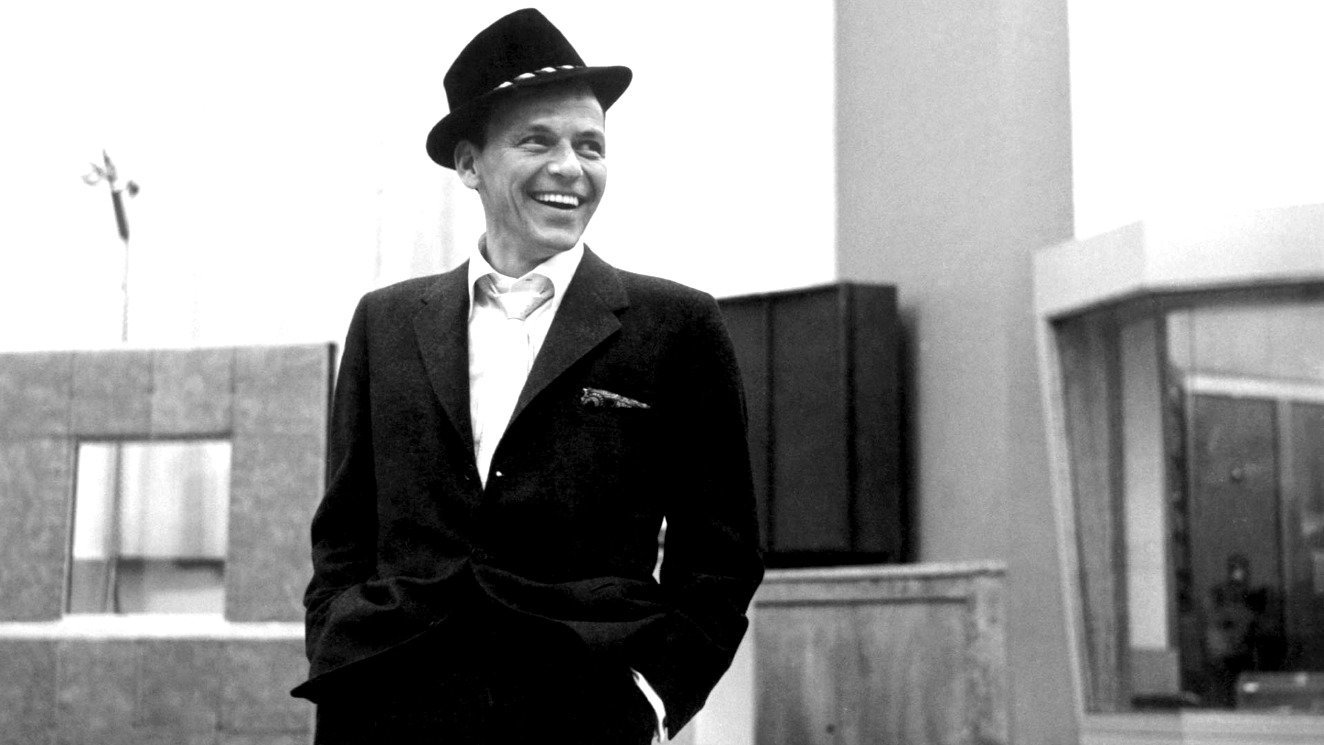Frank Sinatra: Μαθήματα ζωής από το είδωλο που τα έκανε όλα… με τον τρόπο του!