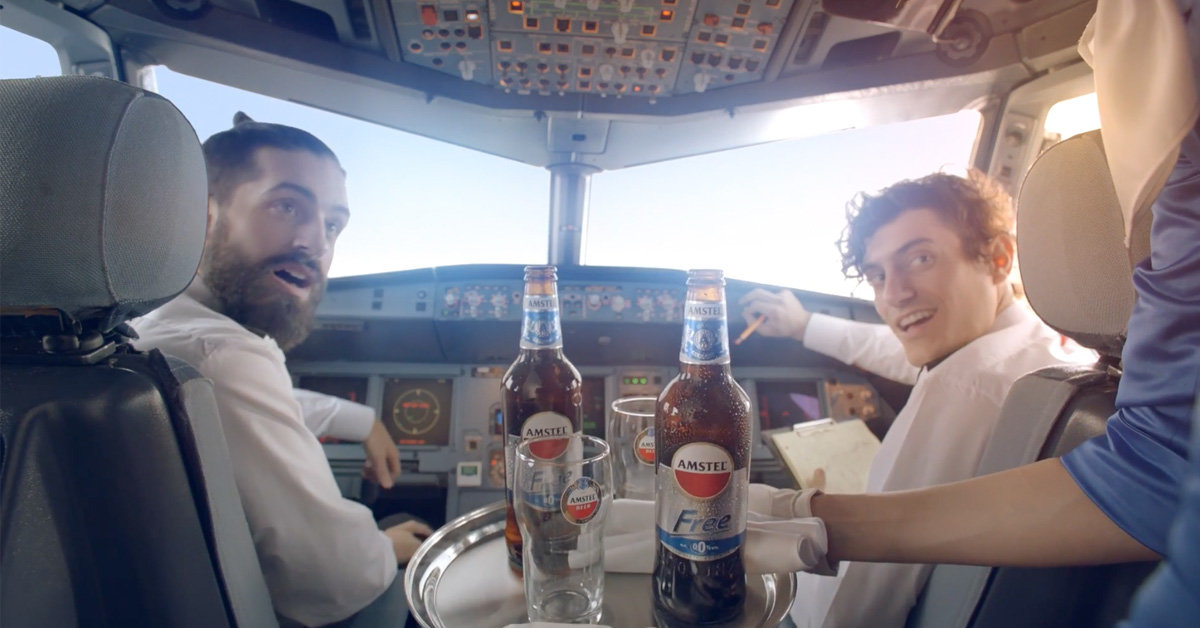 Κι όμως, οι πιλότοι αεροσκάφους μπορούν να πιουν ελεύθερα μπύρα στον αέρα…