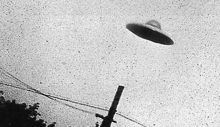 Ιστορική μέρα: Θα μιλήσουν για τα UFO στο Κογκρέσο, θα απουσιάζει ο Χαρδαβέλλας