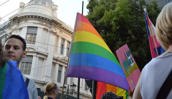 Το Athens Pride σε εικόνες: Χρώματα, κέφι, χορός, μια γιορτή στο Σύνταγμα