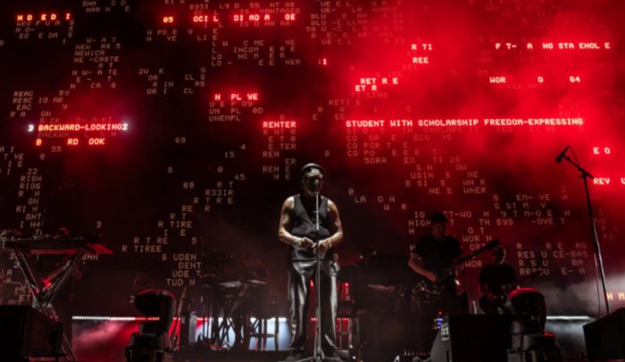 Το πολιτικό μανιφέστο των Massive Attack και μια πρόταση γάμου υπό τη συνοδεία του Angel