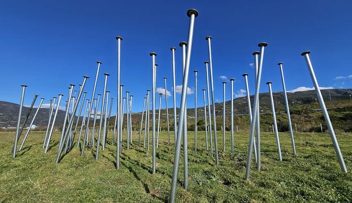 Τα 58 καρφιά της ντροπής: Για το έγκλημα στο μνημείο των Τεμπών μόνο ντροπή πρέπει να νιώθουν κοινωνία και κυβέρνηση