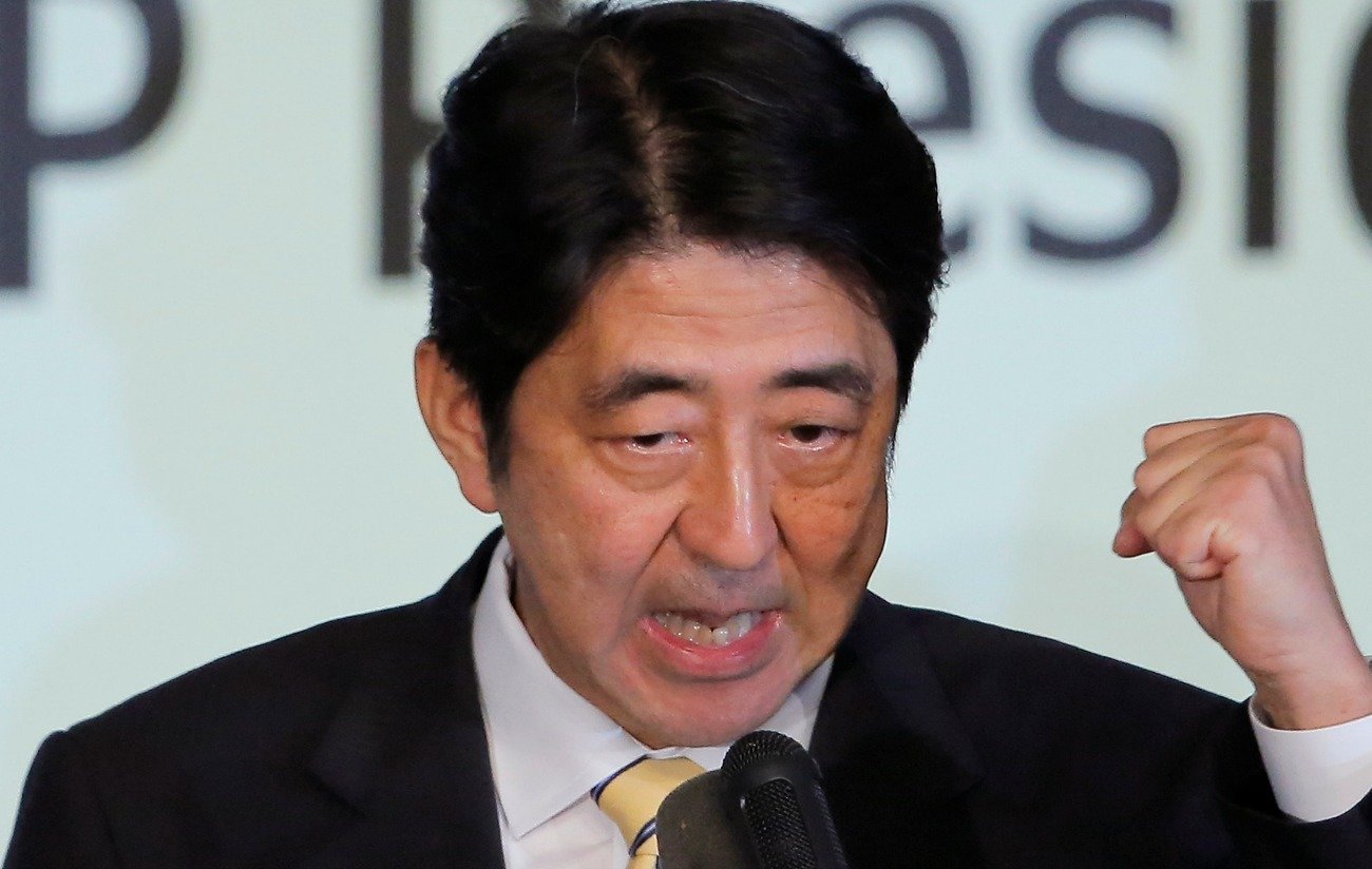 Ο Σίνζο Άμπε «ακονίζει» τα μαχαίρια – Η Ιαπωνία θέλει να γίνει (και πάλι) στρατιωτική υπερδύναμη