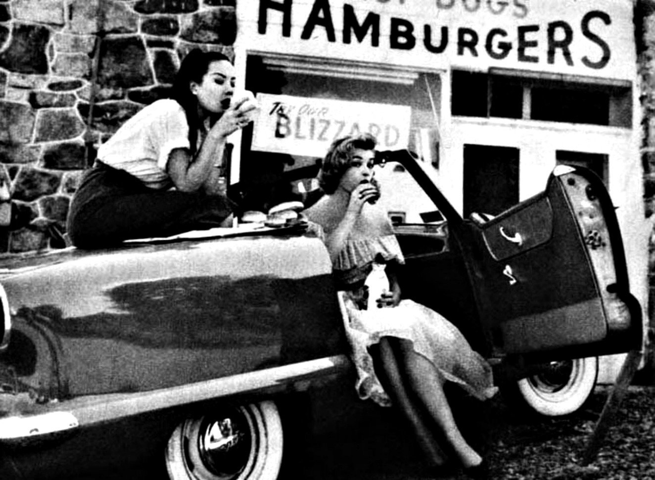 H ιστορία του hamburger – Ένα snack με γνωστό τόπο καταγωγής και διεκδικούμενη πατρότητα