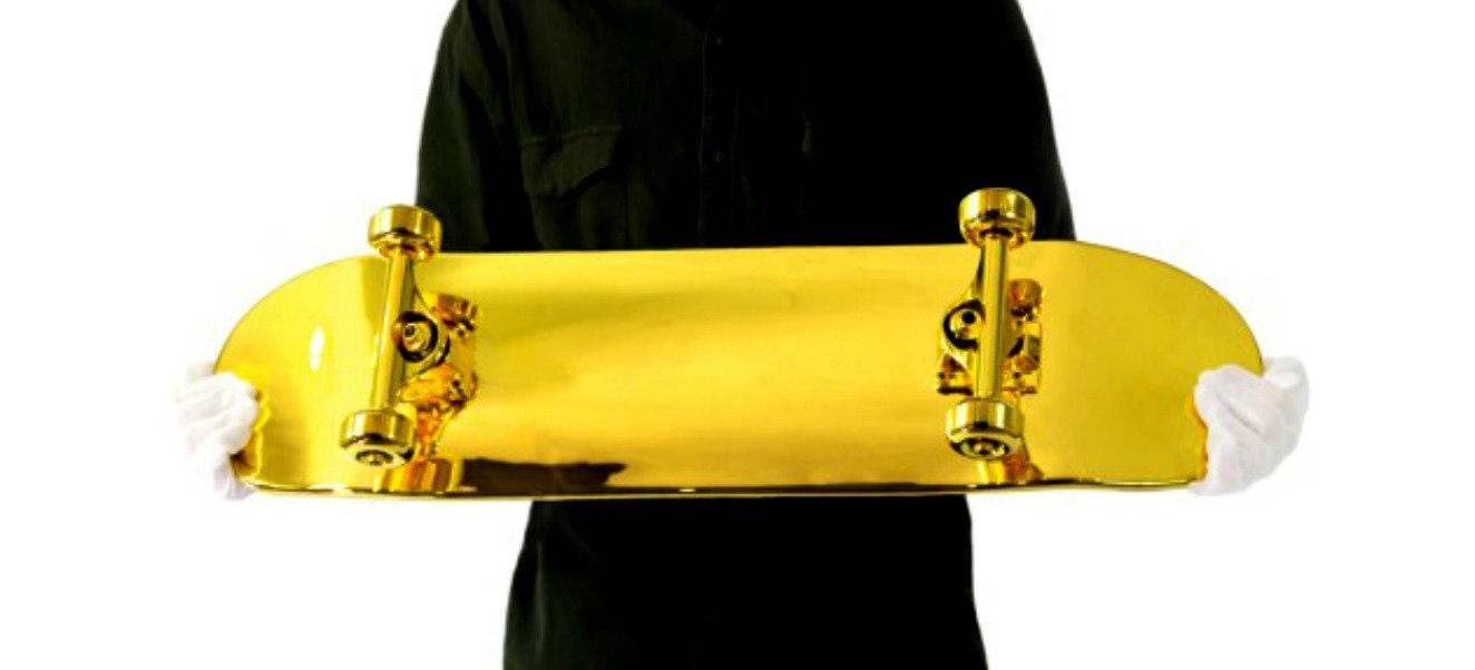 Ένα skateboard για… χρυσά κόλπα (αξίας 11.000 ευρώ!)