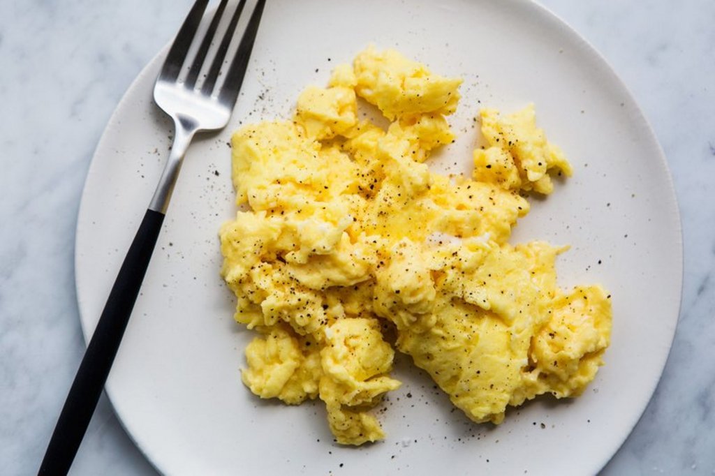 Συνταγή στα γρήγορα | Αυγά Σκράμπλ. Σωστά και Εύκολα