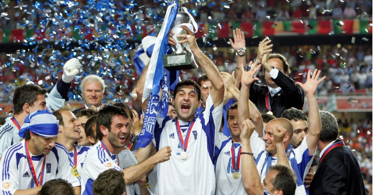 10+1 όμορφα πράγματα που θα είχαν συμβεί αν δεν παίρναμε το Euro 2004