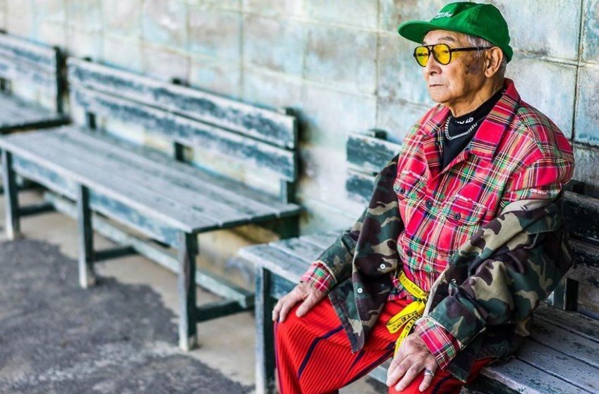 84χρόνος γίνεται fachion icon και ρίχνει το Instagram!