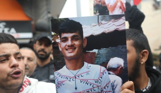 Ελεύθερος ο αστυνομικός που πυροβόλησε τον 16χρονο Κώστα Φραγκούλη
