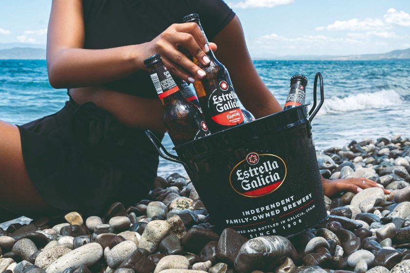 Καλωσορίζουμε το Καλοκαίρι με την Estrella Galicia!