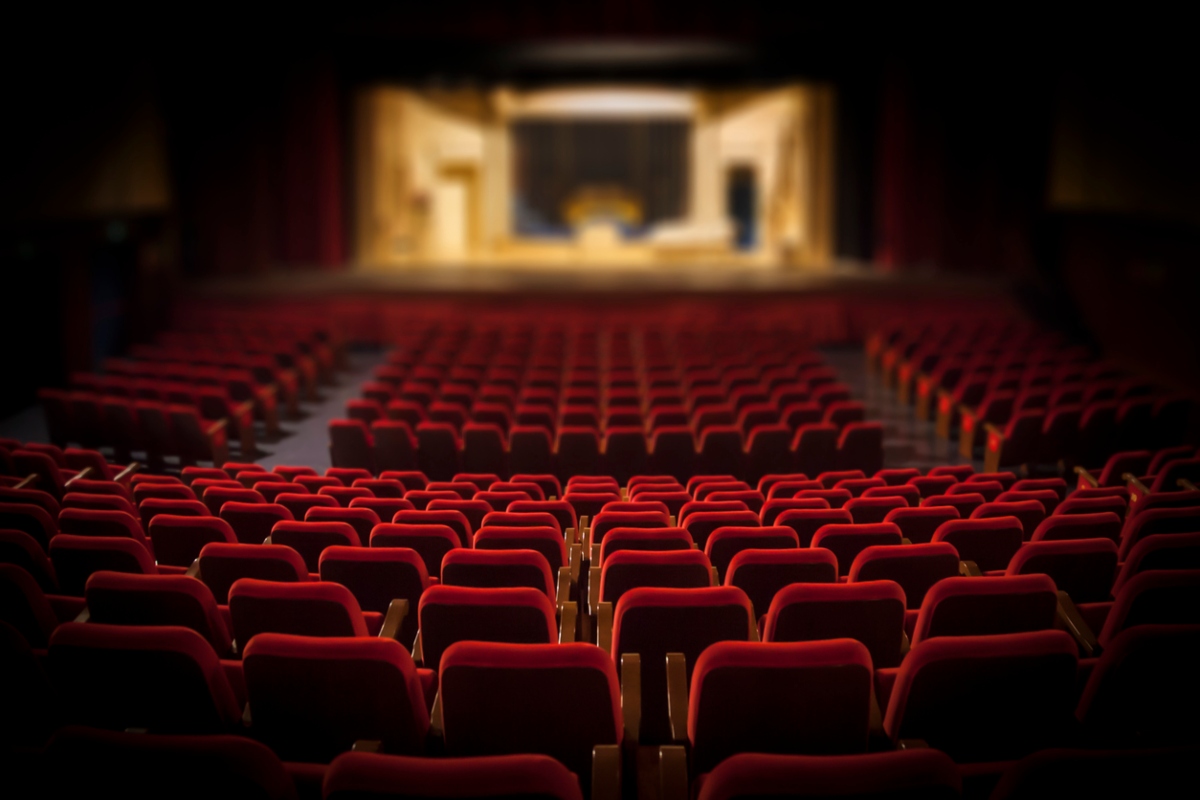 Παγκόσμια Ημέρα Θεάτρου: 5 παραστάσεις να δεις αυτή την εβδομάδα