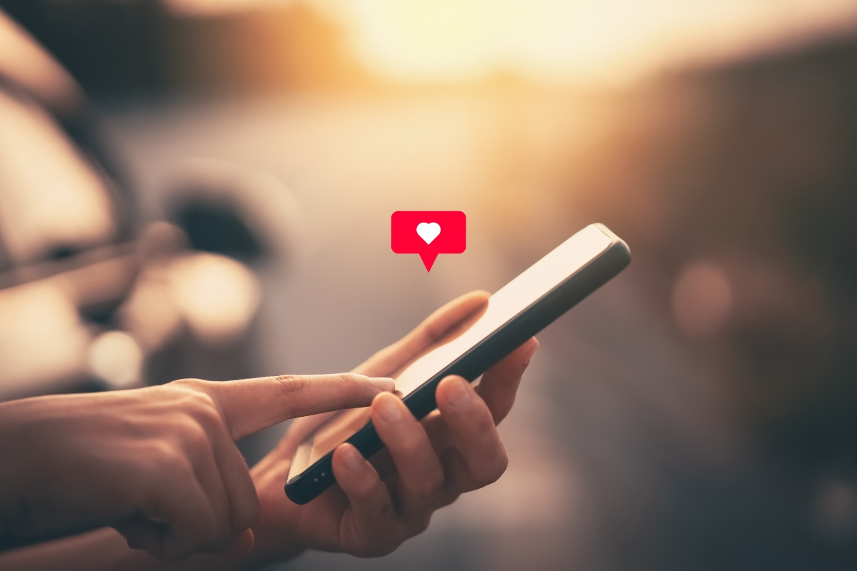 Το ίντερνετ απαντά που γίνονται γνωριμίες χωρίς τα dating apps