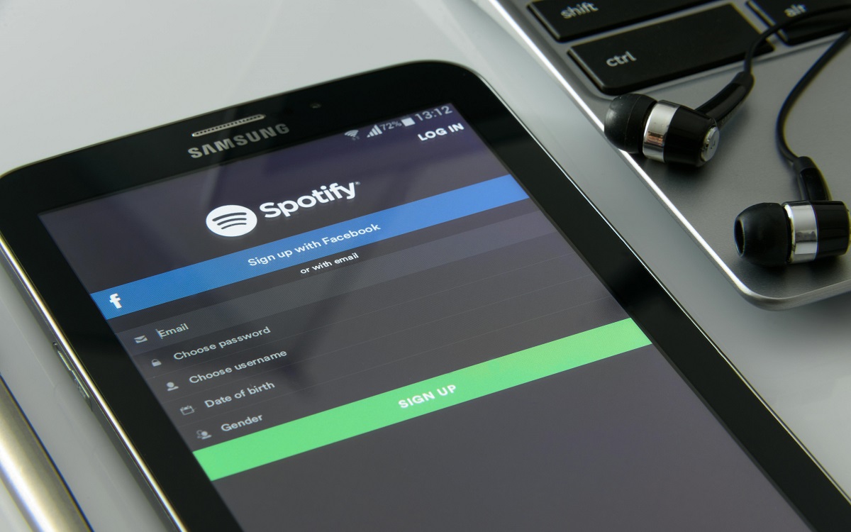 Το Spotify την είδε ChatGTP και μας βοηθάει να κάνουμε τις λίστες μας πιο προσωποποιημένες από ποτέ