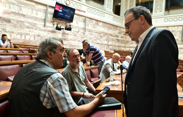 Κουράγιο ΣΥΡΙΖΑ, μια ακόμη αποχώρηση έμεινε για να ηρεμήσεις! (Του Πολάκη, ναι)